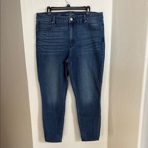 Women's WHBM Skinny Jeans sz16